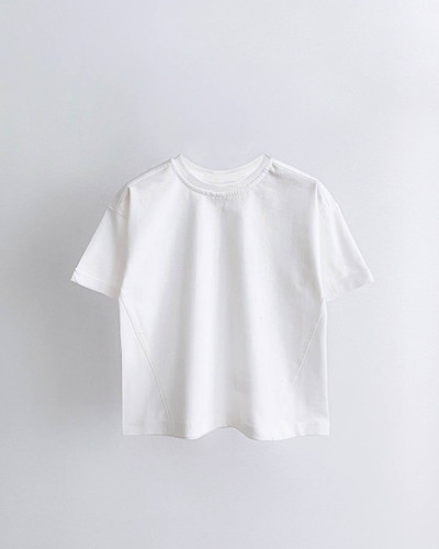 تیشرت سفید بچگانه aku