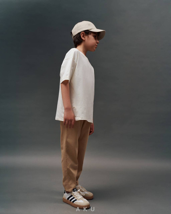 تیشرت سفید بچگانه aku