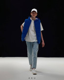 تیشرت سفید بچگانه aku